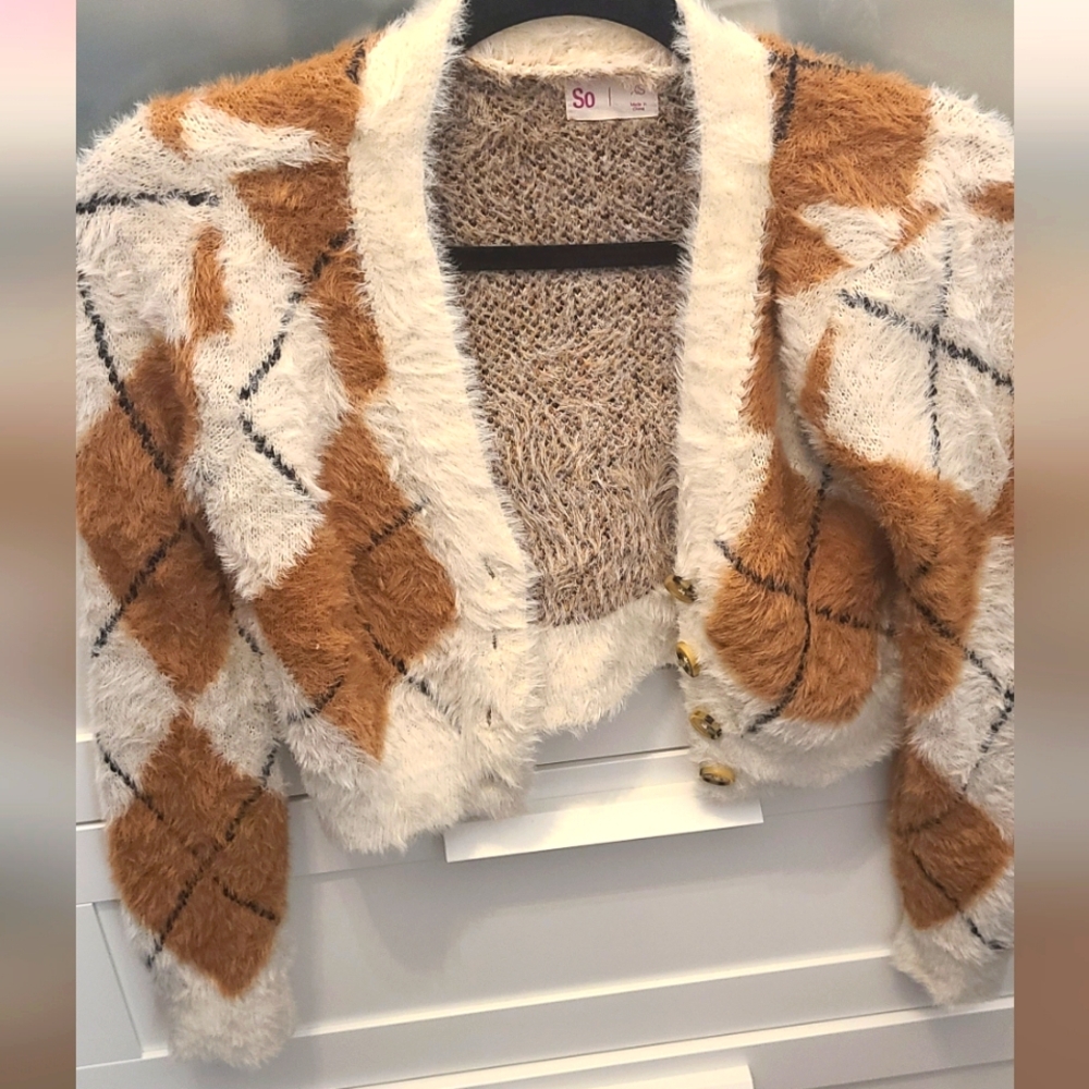 Brown and checkard cardigan